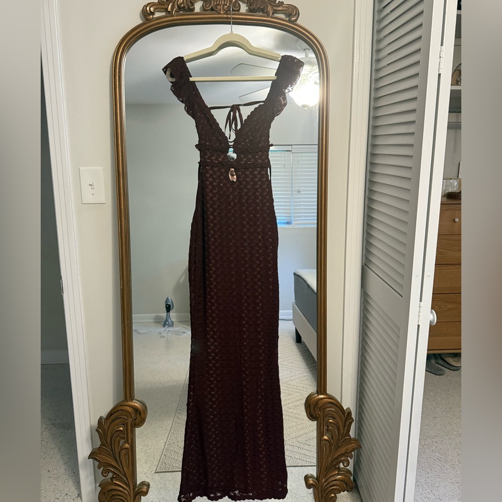 Meshki never worn with tags - Elegant Burgundy Lace Evening Gown
